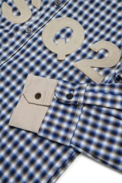 DSQUARED2 Check Allover Shirt With DSQ2 Logo -Bambini Abbigliamento Negozio DQ2724D0ABPDQ870 04 ba9615bc a8d6 415e 9eb4 885316eaa996