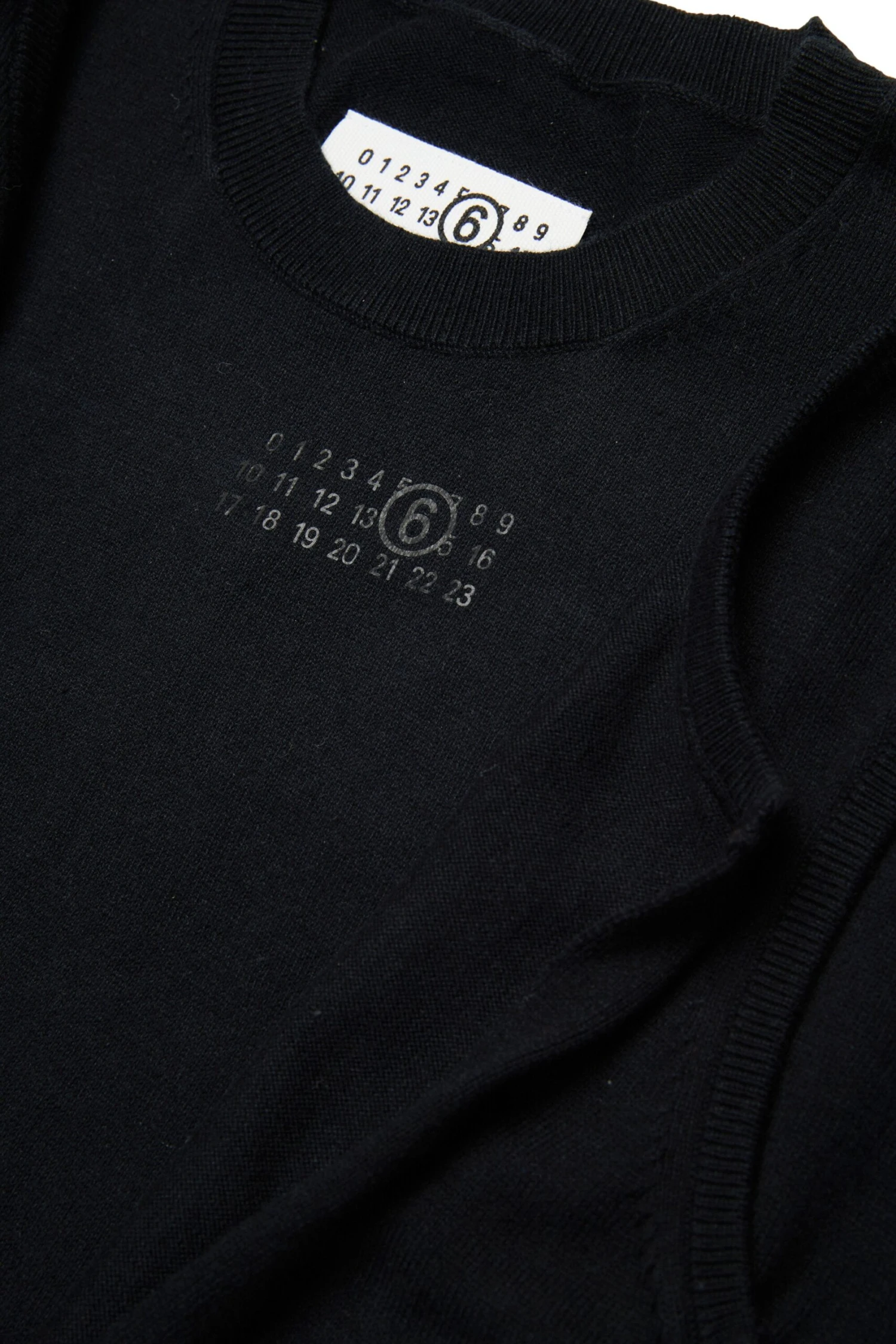 MM6 Maison Margiela Re-cut Knit Half-sleeve Dress 4 MM6 Maison Margiela Re-cut Knit Half-sleeve Dress - immagine 4