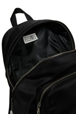 MM6 Maison Margiela Backpack Branded With Numeric Logo -Bambini Abbigliamento Negozio M60819P6416T8013 04 530a1132 3b25 406b 948b 280688917b47