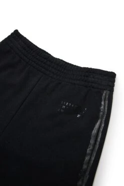 MM6 Maison Margiela Fleece Pants With Glossy Plucking -Bambini Abbigliamento Negozio M60898MM06FM6900 03