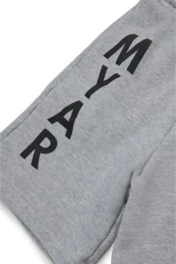 Deadstock Fleece Shorts With Vertical Logo -Bambini Abbigliamento Negozio MY0013MY092MY916 04 e5637e5e 3488 4302 8aa3 57bf6b717ffd