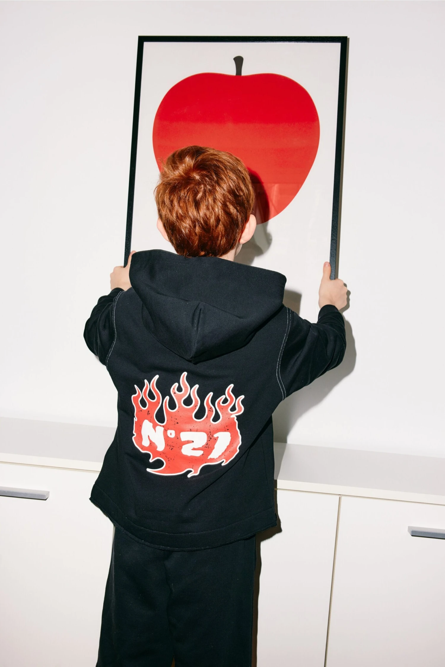 N°21 Oversize Sweatshirt With Flames Graphics 1 N°21 Oversize Sweatshirt With Flames Graphics